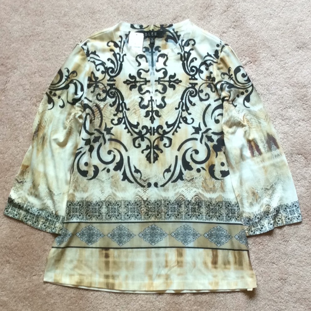 Christopher & Banks B.L.E.U. tunic NWT